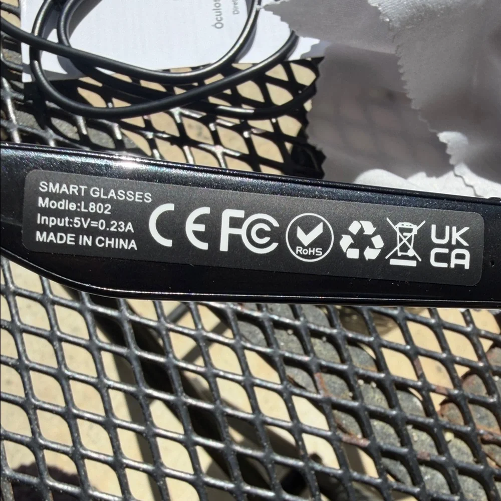 Smart Glasses Model L802 - Black